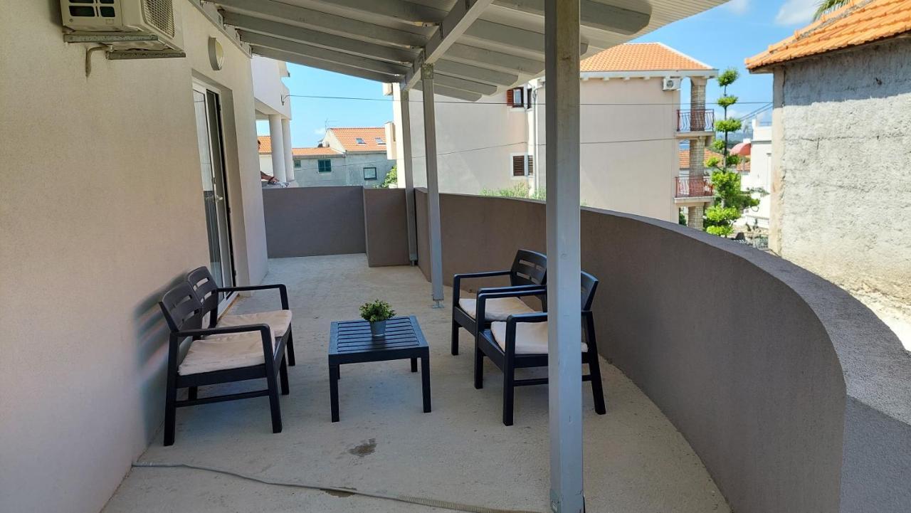 La Palma Apartment Pakostane Exterior photo